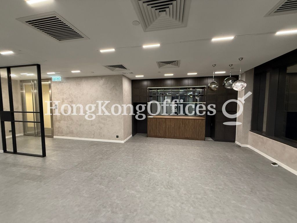 Queen's Road Central, 9