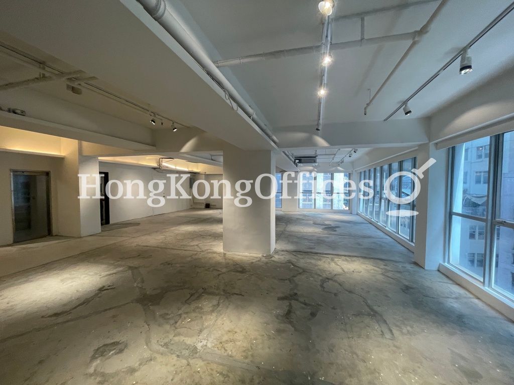 Wellington Street, 128