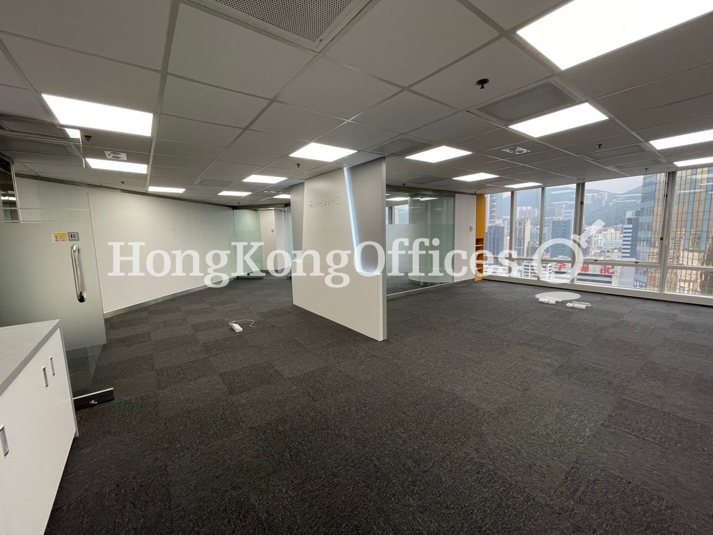 會展廣場辦公大樓