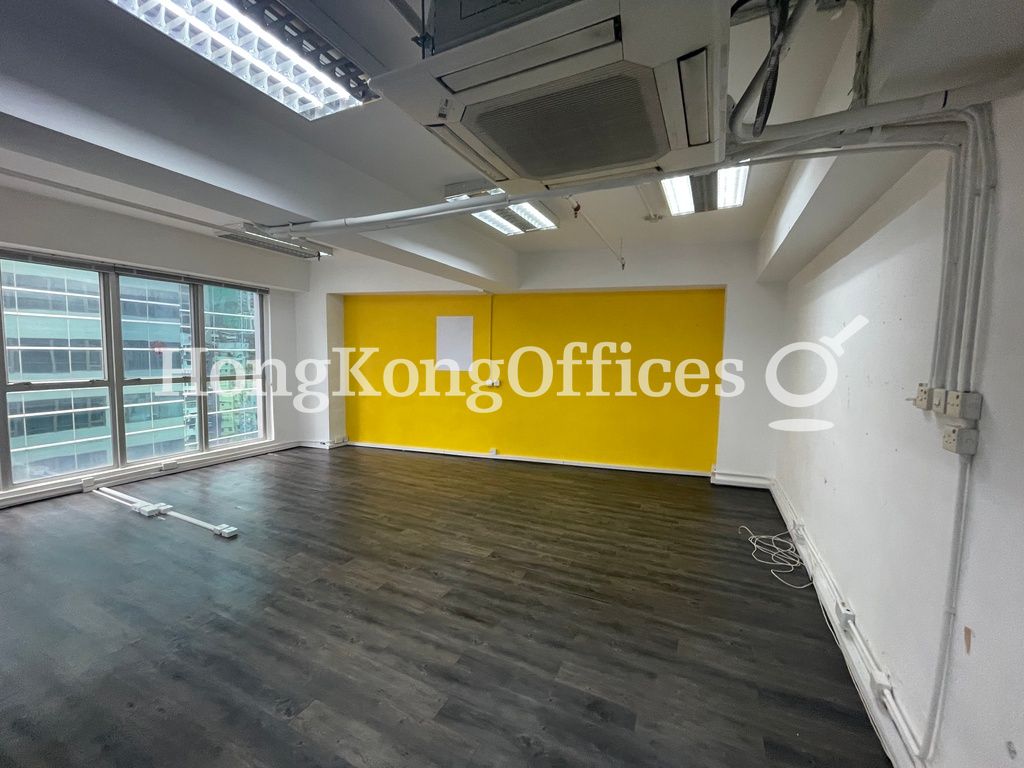 Wellington Street, 128