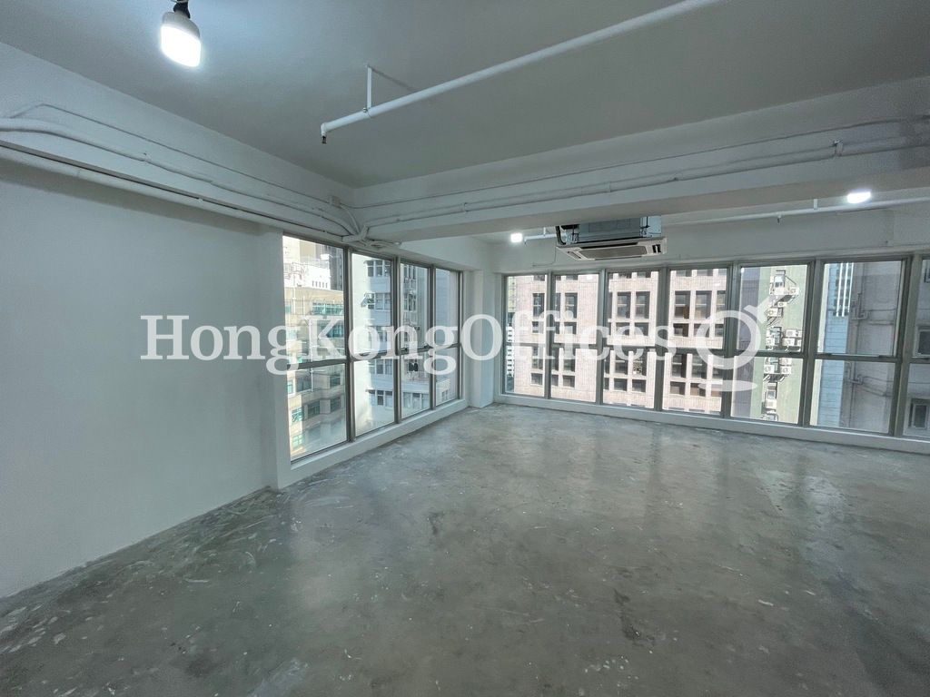 Wellington Street, 128