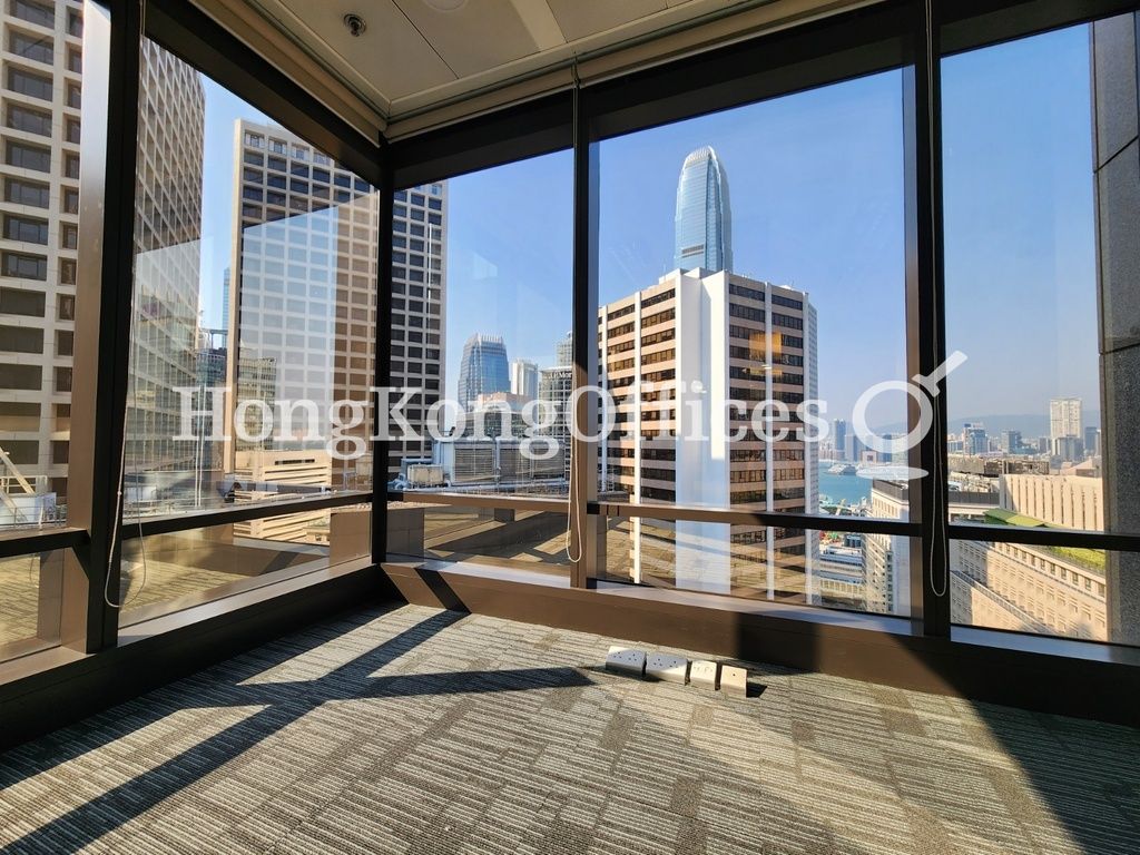 Queen's Road Central, 9