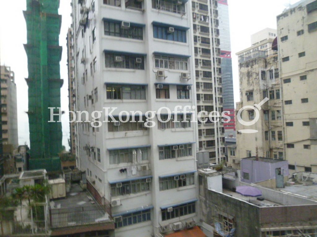 135 商業中心