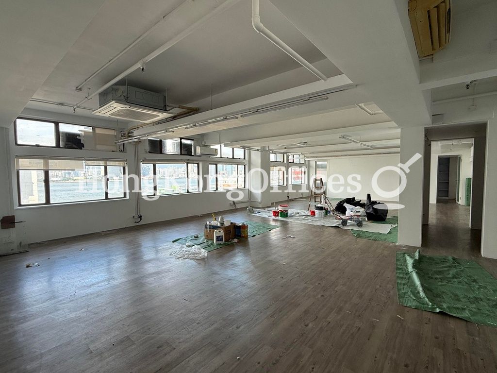 Seaview Commercial Building