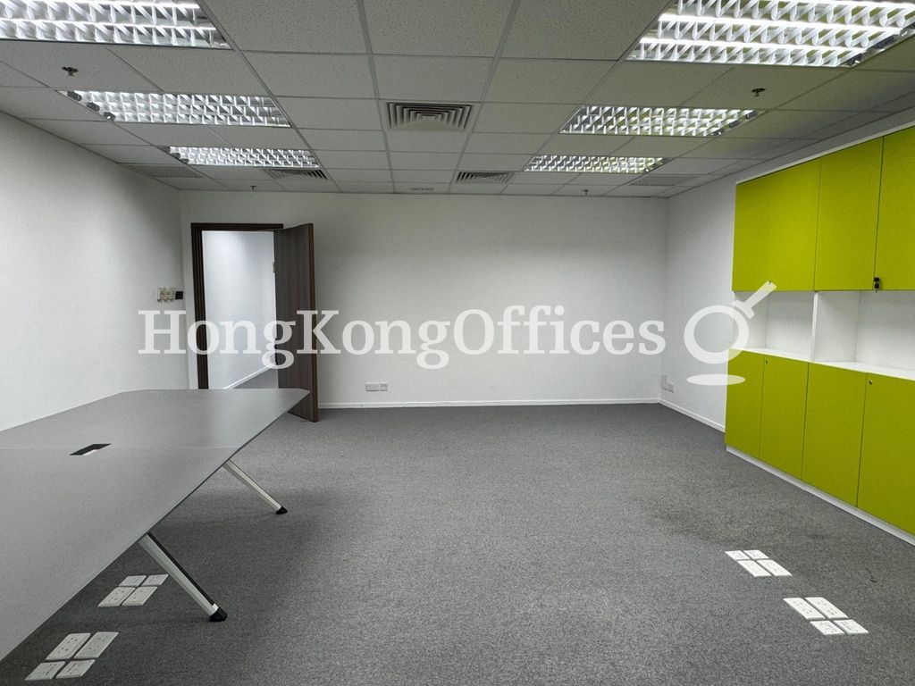 Central Des Voeux, 308