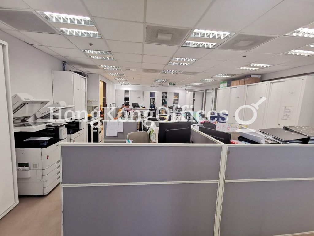 Shun Tak Centre - West Tower