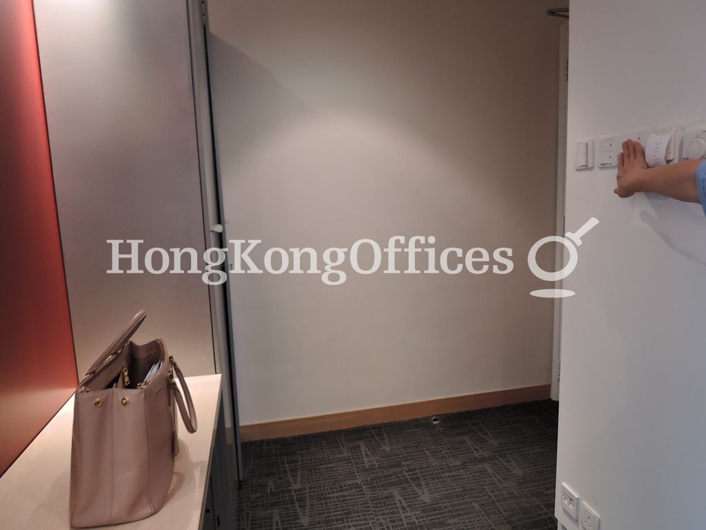泉威中心