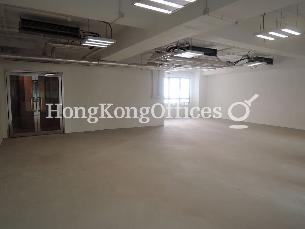 CRE Building (OfficePlus @Wan Chai)