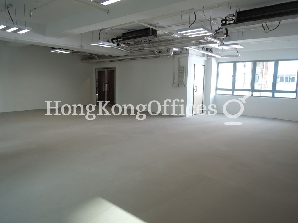 CRE Building (OfficePlus @Wan Chai)