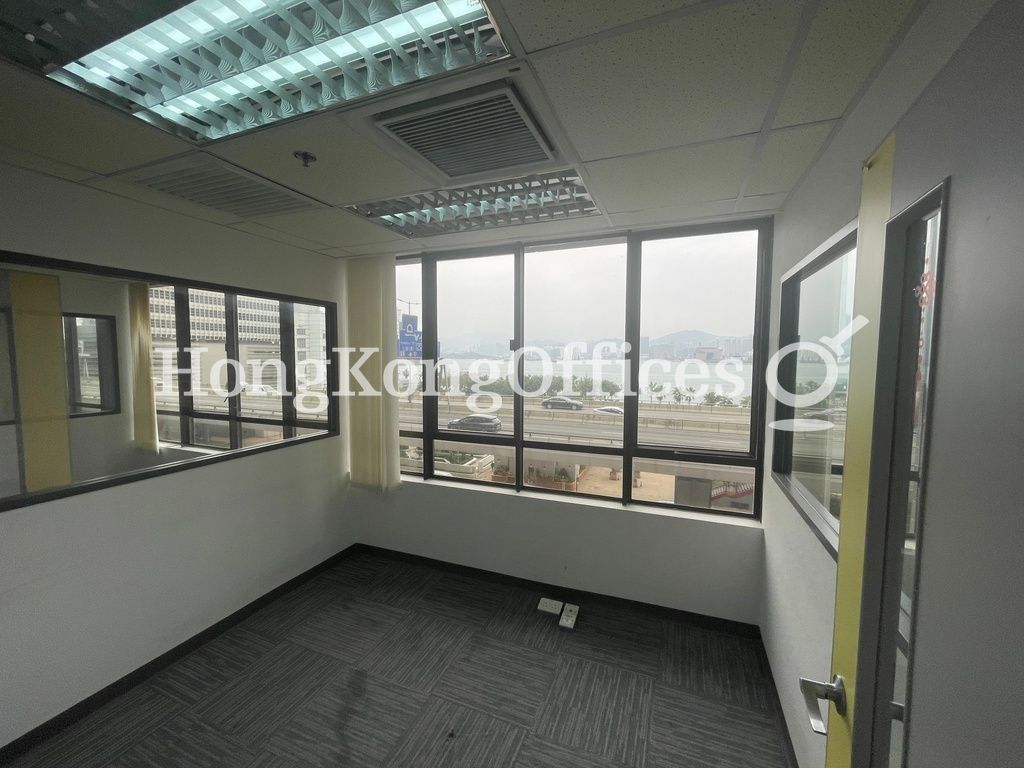 Yardley Commercial Building