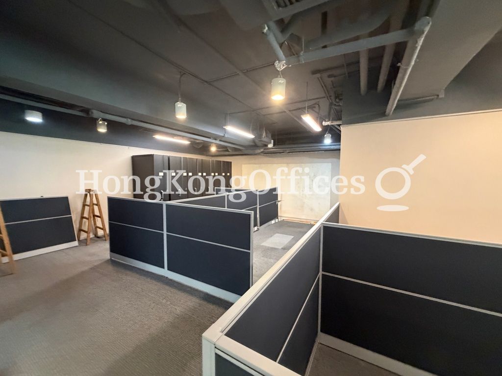 Universal Trade Centre