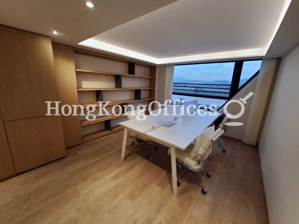 Yue Thai Commercial Building