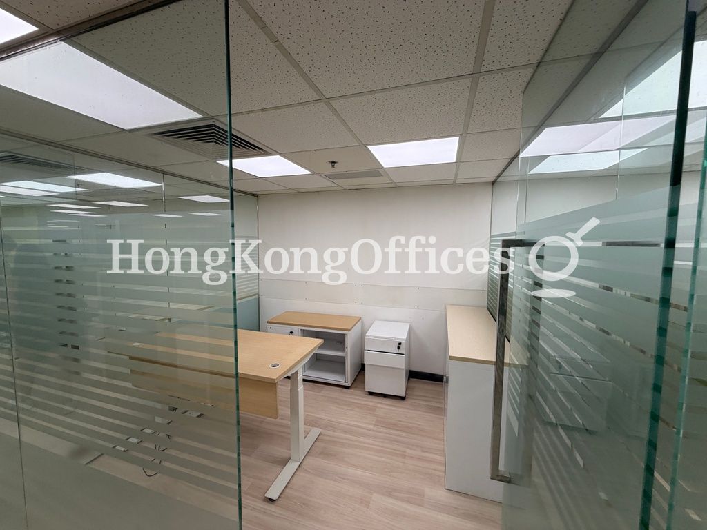 Strand 50 (宝恒商业中心)