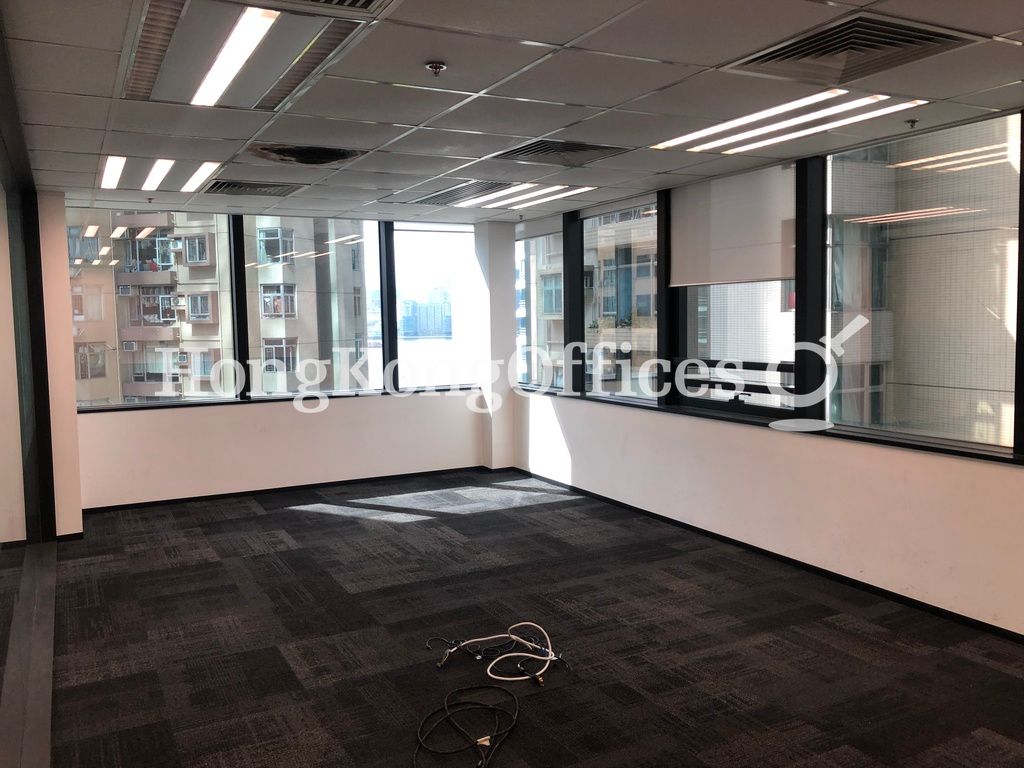 Lee & Man Commercial Center