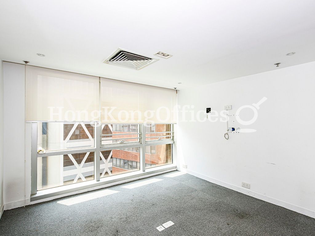 135 Bonham Strand Trade Centre