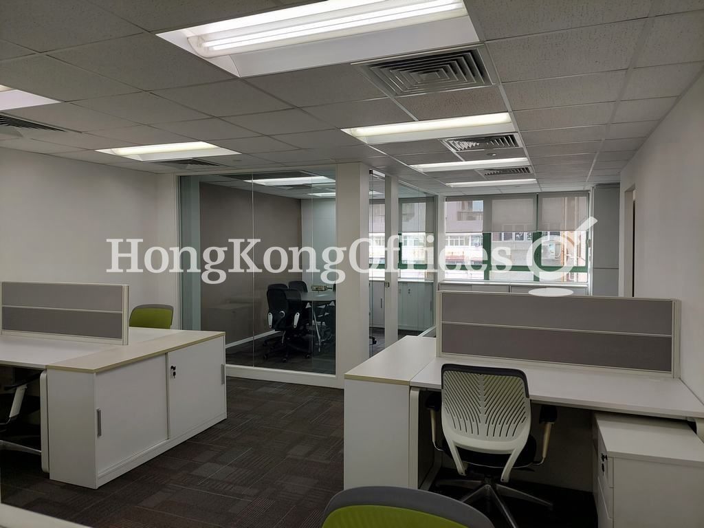 華創大廈 (OfficePlus @Wan Chai)