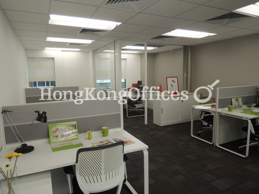 OfficePlus@Wan Chai (華創大廈)