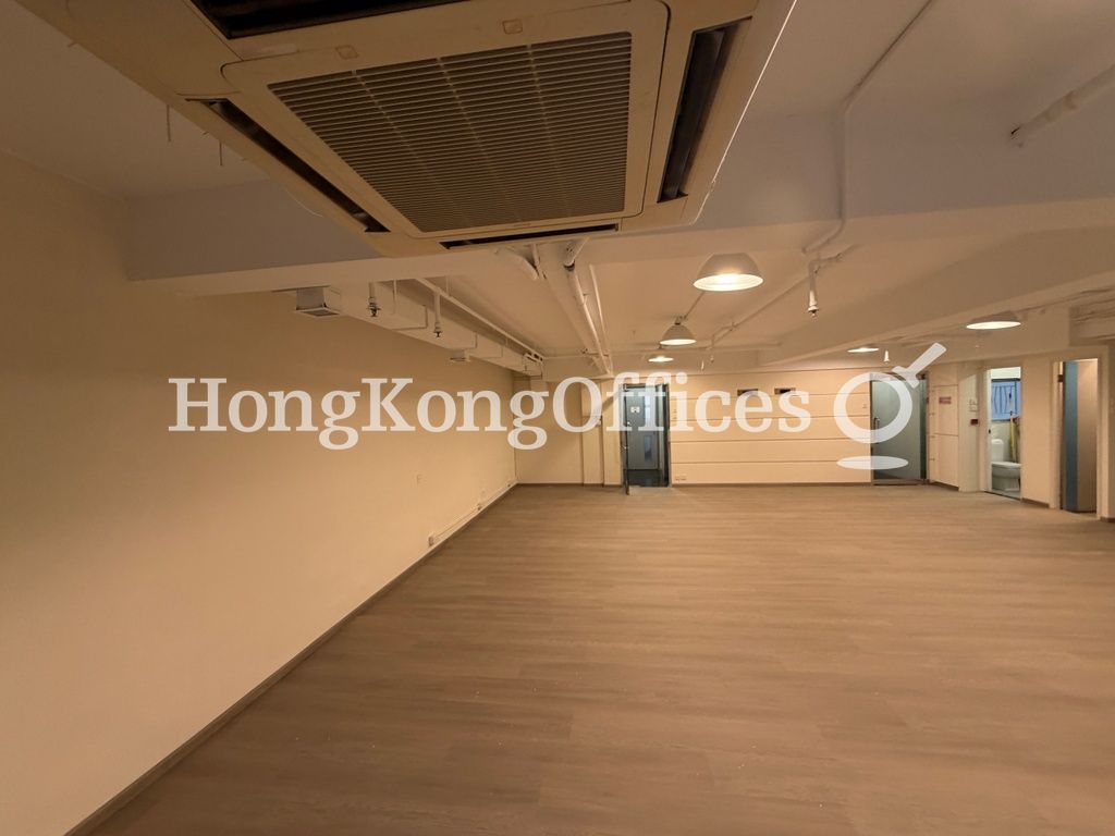 Tin On Sing Commercial Building