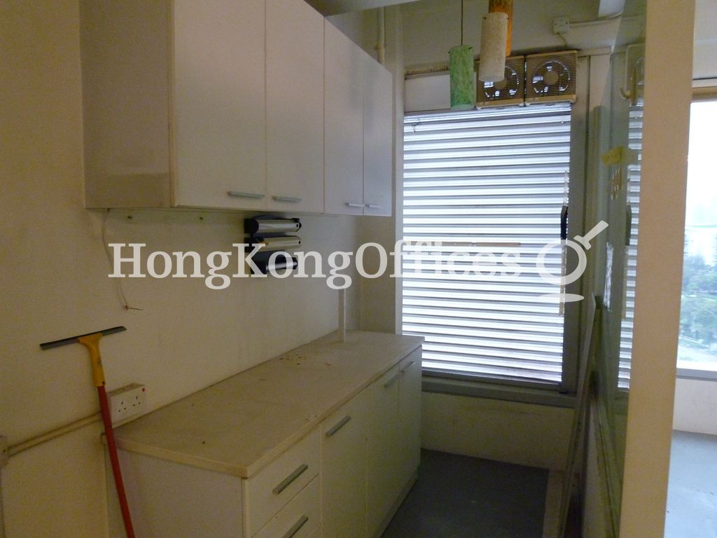 Park Commercial Centre