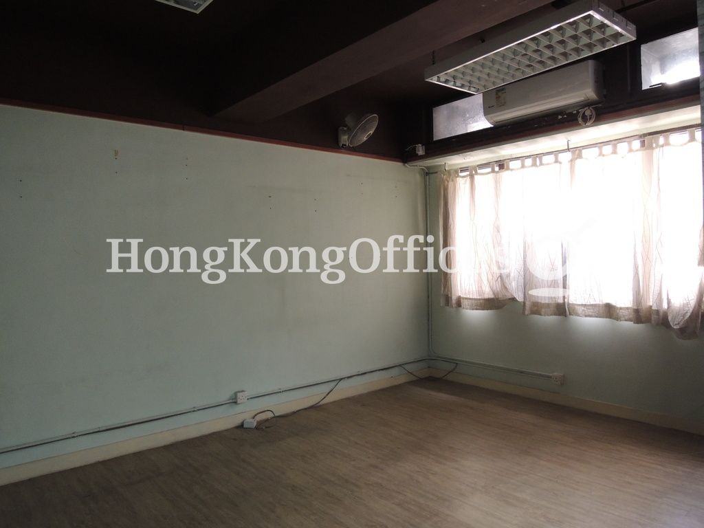 Meeting room with window