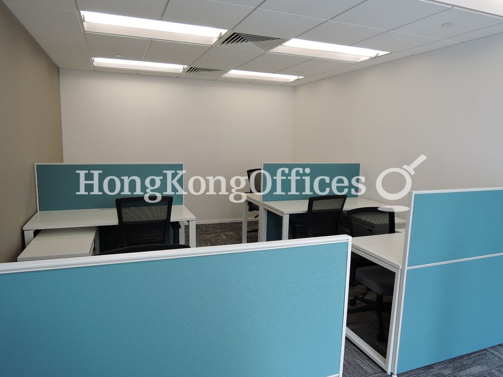 华创大厦 (OfficePlus @Wan Chai)