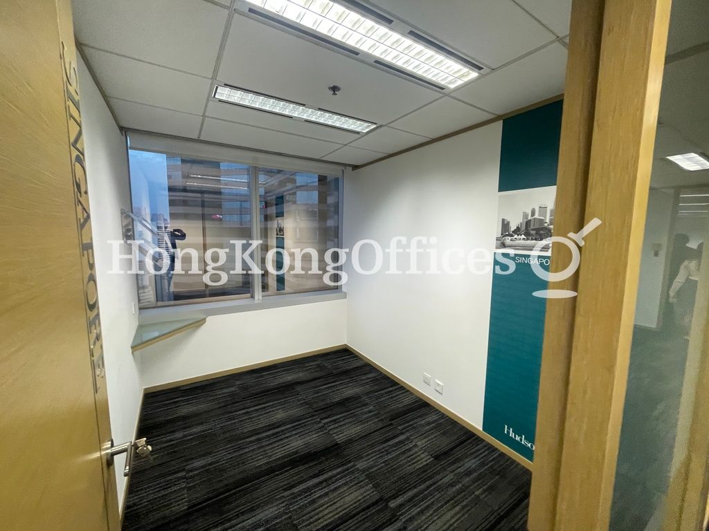 Times Square - Tower 2