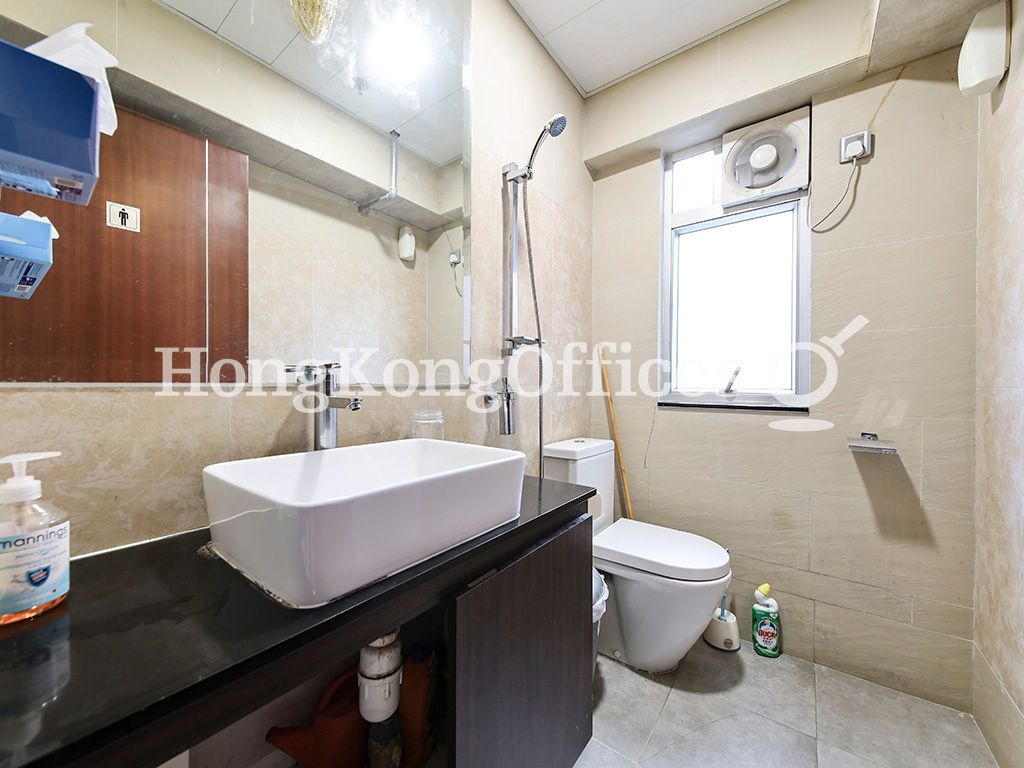 Male Washroom