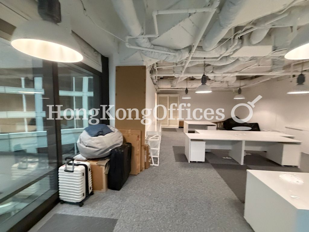 Queen's Road Central, 9