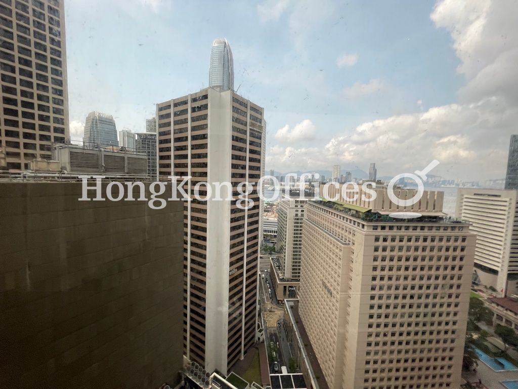 Queen's Road Central, 9