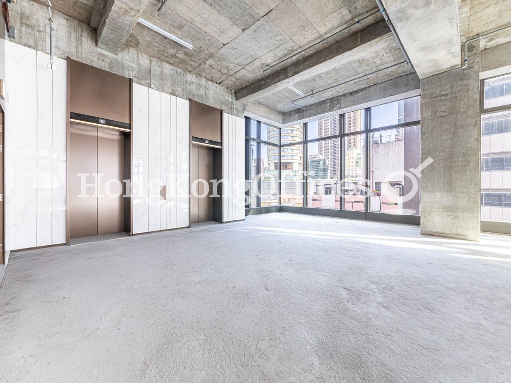 堪富利士道 1号