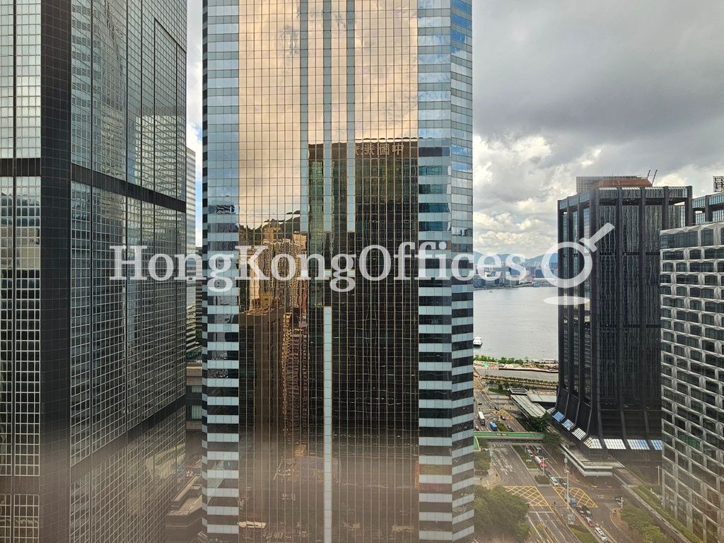 Everbright Centre (Dah Sing Financial Centre)