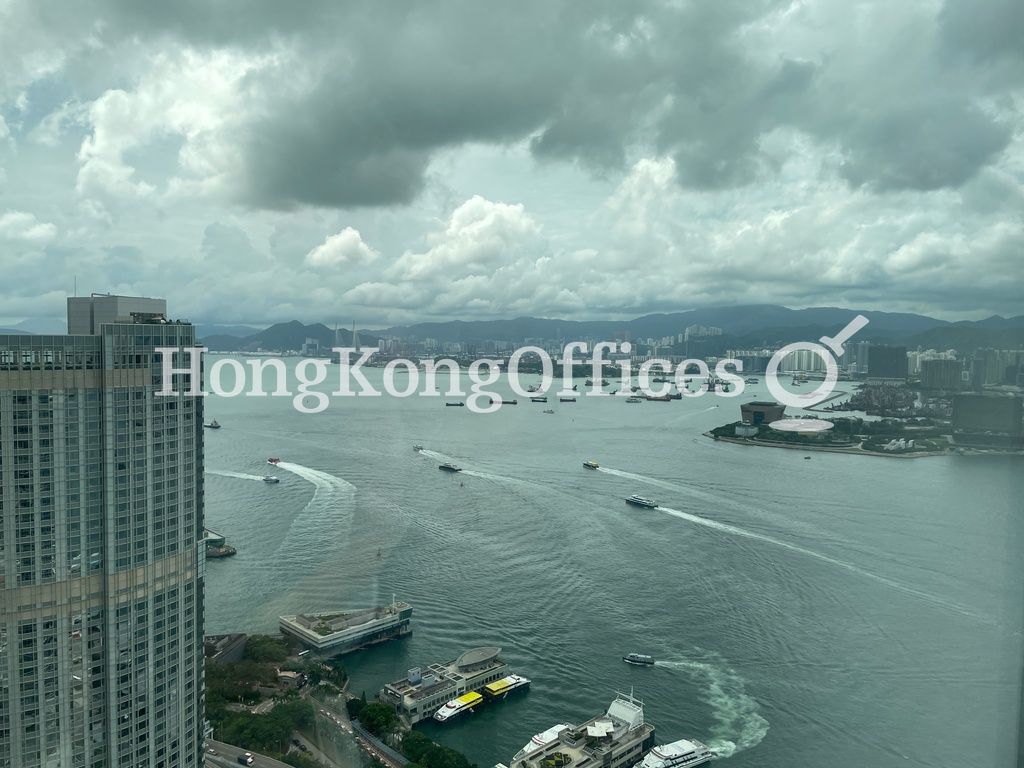 国际金融中心2座